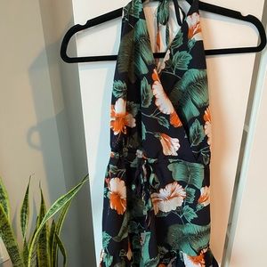 Romper • backless • halter